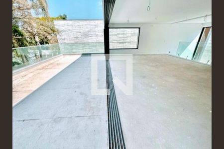 Casa de Condomínio à venda com 4 quartos, 530m² em Campo Belo, São Paulo