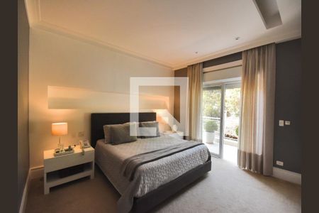 Casa à venda com 4 quartos, 500m² em Fazenda Morumbi, São Paulo