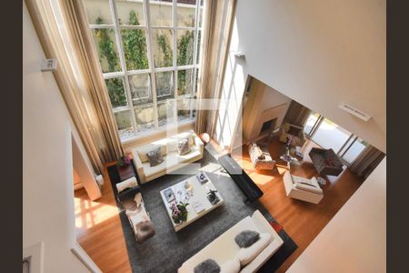 Casa à venda com 4 quartos, 500m² em Fazenda Morumbi, São Paulo