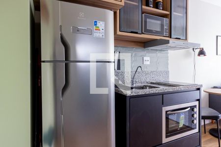Cozinha de apartamento para alugar com 1 quarto, 32m² em Santo Amaro, São Paulo