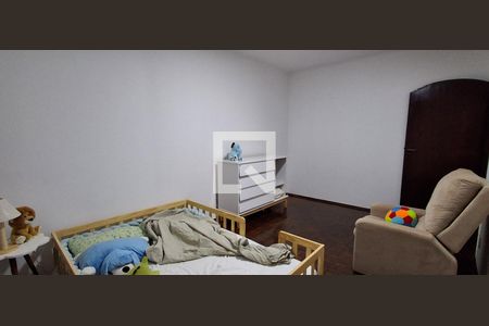 Quarto 2 de casa à venda com 3 quartos, 270m² em Nova Gerti, São Caetano do Sul