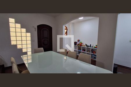 Sala de casa para alugar com 3 quartos, 270m² em Nova Gerti, São Caetano do Sul