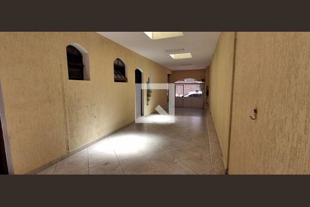 Garagem de casa à venda com 3 quartos, 270m² em Nova Gerti, São Caetano do Sul