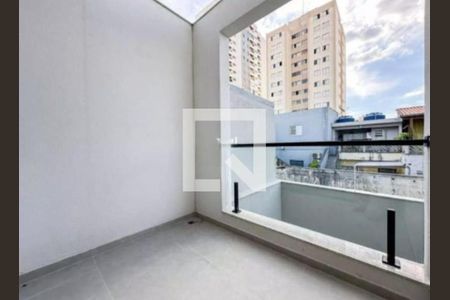 Foto 03 de casa à venda com 4 quartos, 150m² em Vila Carrão, São Paulo