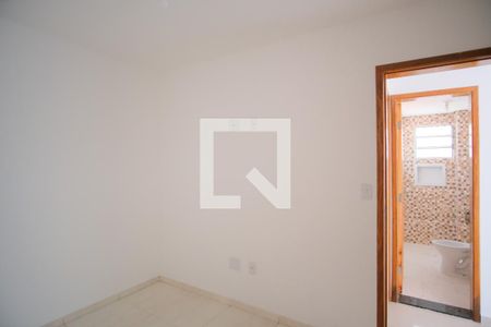 Quarto 2 de apartamento à venda com 2 quartos, 40m² em Penha de França, São Paulo