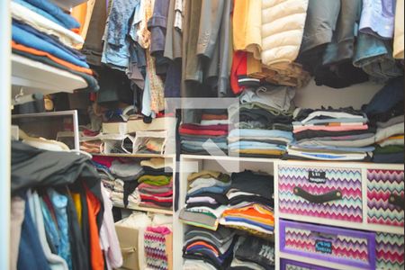 Closet de apartamento à venda com 2 quartos, 64m² em Cristo Redentor, Porto Alegre