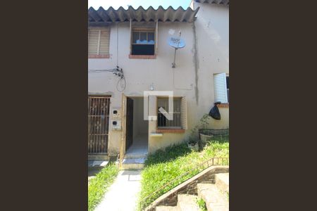 Fachada de casa para alugar com 3 quartos, 70m² em Nonoai, Porto Alegre