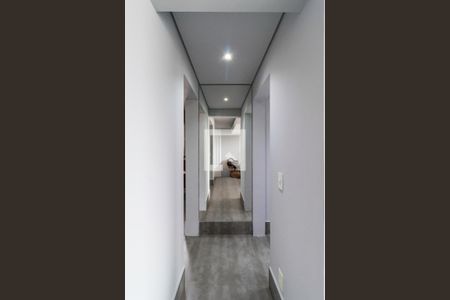 Corredor de apartamento à venda com 2 quartos, 95m² em Vila Andrade, São Paulo