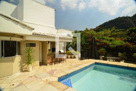 Área Externa - Piscina de apartamento à venda com 4 quartos, 247m² em Barra da Tijuca, Rio de Janeiro