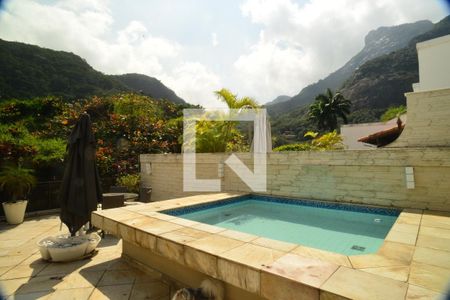 Área Externa - Piscina de apartamento à venda com 4 quartos, 247m² em Barra da Tijuca, Rio de Janeiro