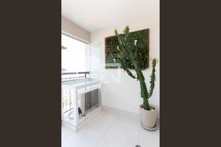 Varanda de apartamento à venda com 3 quartos, 72m² em Vila Penteado, São Paulo