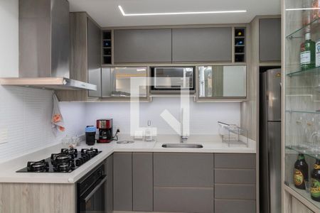 Cozinha de apartamento à venda com 3 quartos, 72m² em Vila Penteado, São Paulo
