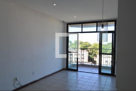 Sala de apartamento para alugar com 3 quartos, 85m² em Pechincha, Rio de Janeiro