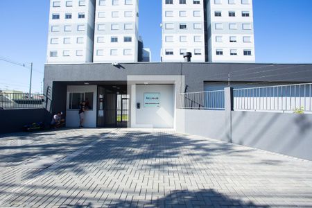 Fachada de apartamento à venda com 3 quartos, 60m² em Igara, Canoas
