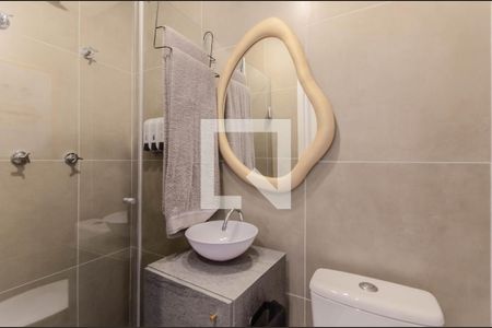 Banheiro de kitnet/studio à venda com 1 quarto, 20m² em Liberdade, São Paulo