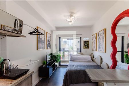 Sala/Quarto de kitnet/studio à venda com 1 quarto, 20m² em Liberdade, São Paulo