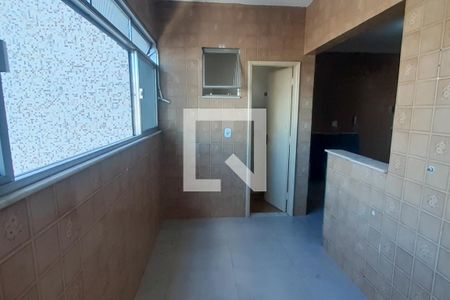 Banheiro de serviço de apartamento à venda com 3 quartos, 130m² em Taquara, Rio de Janeiro