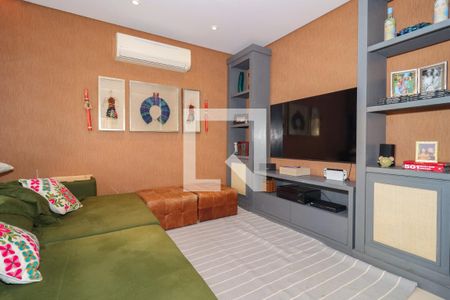 Sala de apartamento à venda com 3 quartos, 240m² em Real Parque, São Paulo