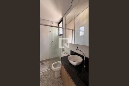 Banheiro de apartamento à venda com 2 quartos, 107m² em Centro, Belo Horizonte