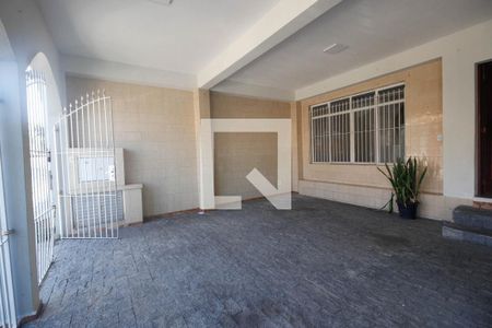 Garagem de casa para alugar com 3 quartos, 266m² em Mandaqui, São Paulo