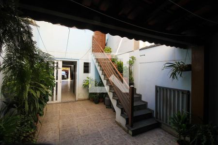 Área externa de casa à venda com 2 quartos, 136m² em Sítio da Figueira, São Paulo