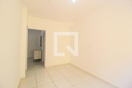 Sala de casa de condomínio para alugar com 2 quartos, 55m² em Vila Princesa Isabel, São Paulo
