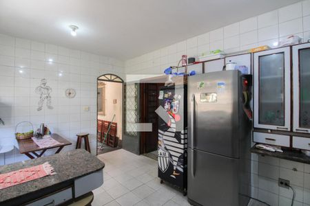 Cozinha de casa à venda com 6 quartos, 530m² em Santa Amelia, Belo Horizonte
