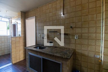 Cozinha  de apartamento à venda com 2 quartos, 65m² em Fonseca, Niterói