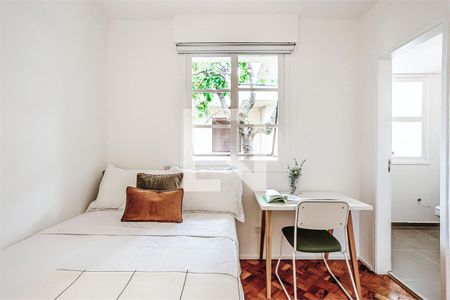 Apartamento à venda com 3 quartos, 75m² em Vila Cordeiro, São Paulo