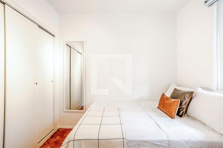 Apartamento à venda com 3 quartos, 75m² em Vila Cordeiro, São Paulo