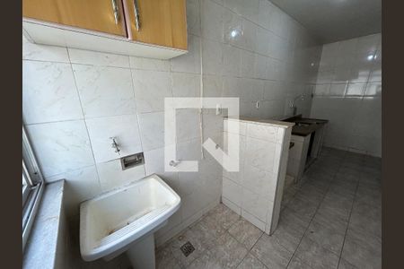 Área de Serviço de apartamento para alugar com 2 quartos, 57m² em Tomás Coelho, Rio de Janeiro