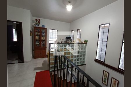 Casa à venda com 4 quartos, 200m² em Largo do Barradas, Niterói