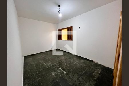 Quarto 2 de casa à venda com 3 quartos, 322m² em Taquara, Rio de Janeiro