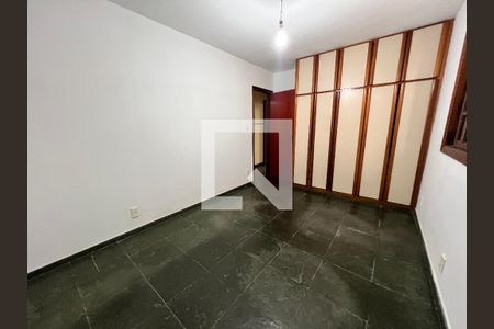 Quarto de casa à venda com 3 quartos, 322m² em Taquara, Rio de Janeiro