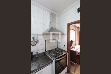 Cozinha e Área de Serviço de apartamento à venda com 3 quartos, 58m² em Jardim Atlântico, Belo Horizonte
