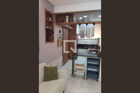 Apartamento à venda com 2 quartos, 50m² em Copacabana, Rio de Janeiro