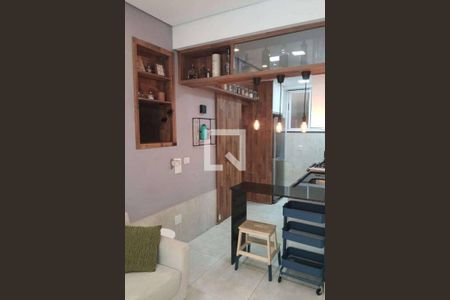 Apartamento à venda com 2 quartos, 50m² em Copacabana, Rio de Janeiro