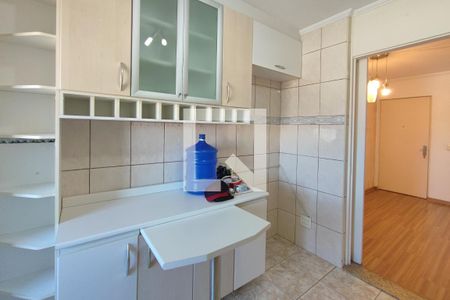 Cozinha de apartamento à venda com 2 quartos, 53m² em Jardim Anchieta, Campinas