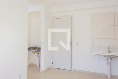 Sala/Cozinha de apartamento à venda com 2 quartos, 34m² em Várzea da Barra Funda, São Paulo