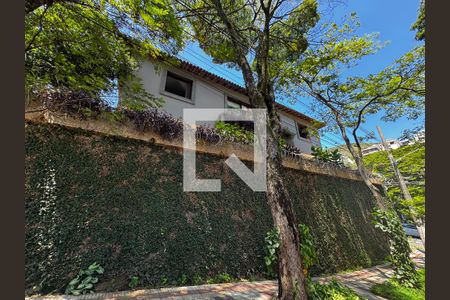 Fachada casa de casa à venda com 8 quartos, 400m² em Mangabeiras, Belo Horizonte