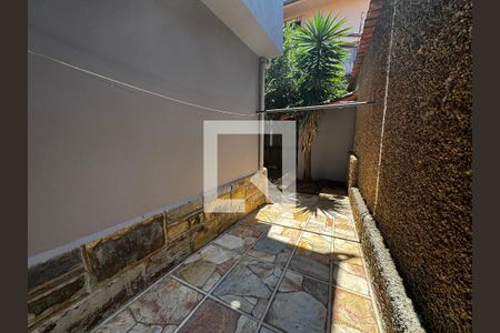 Canil - 2° andar de casa à venda com 8 quartos, 400m² em Mangabeiras, Belo Horizonte