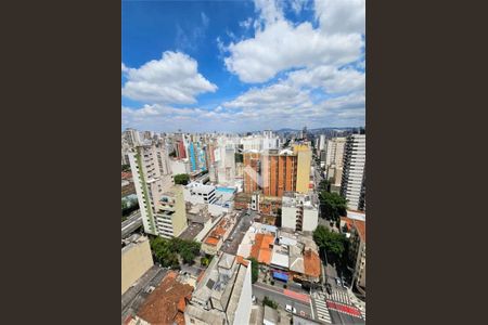 Apartamento à venda com 3 quartos, 81m² em Santa Cecilia, São Paulo