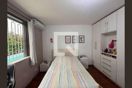 Casa à venda com 4 quartos, 500m² em Camboinhas, Niterói