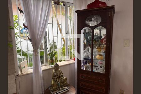 Casa à venda com 4 quartos, 500m² em Camboinhas, Niterói