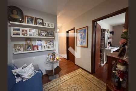 Casa à venda com 4 quartos, 500m² em Camboinhas, Niterói