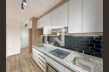 Sala/Cozinha de apartamento para alugar com 2 quartos, 40m² em Barra Funda, São Paulo