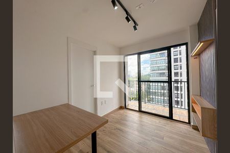 Sala/Cozinha de apartamento para alugar com 2 quartos, 40m² em Barra Funda, São Paulo