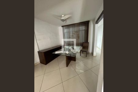 Casa à venda com 4 quartos, 66m² em Engenhoca, Niterói