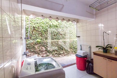 Área de Serviço de casa de condomínio para alugar com 4 quartos, 480m² em Residencial Seis (alphaville), Santana de Parnaíba