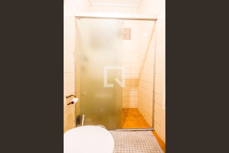 Banheiro de serviço de casa de condomínio para alugar com 4 quartos, 480m² em Residencial Seis (alphaville), Santana de Parnaíba